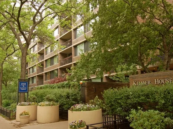 1555 N Sandburg Ter #517K, Chicago, IL 60610