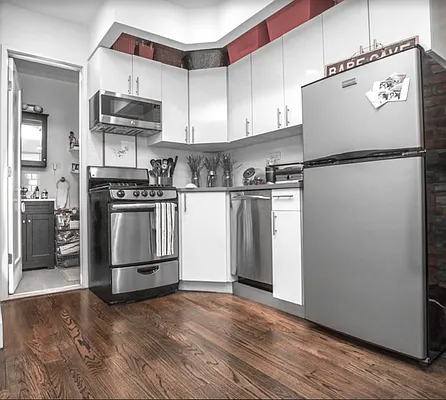 Rented by REAL New York | media 10