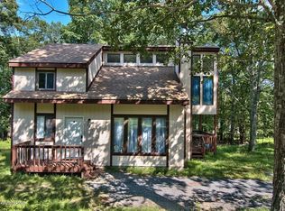 2297 Scarborough Way, Bushkill, PA 18324