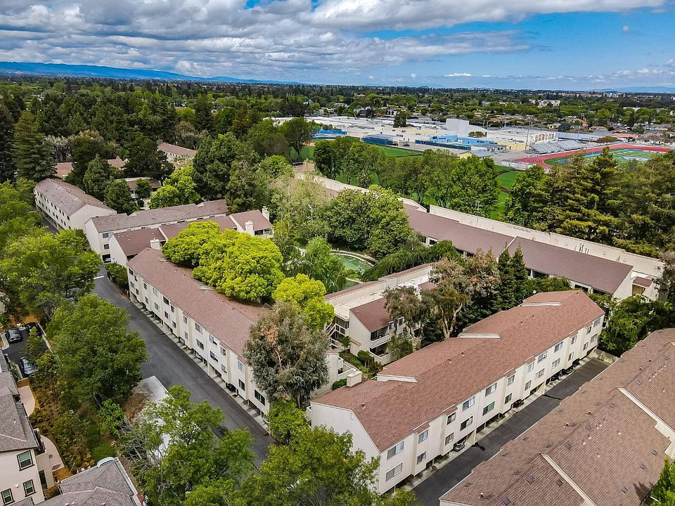 1st image of 978 Kiely Blvd Unit I