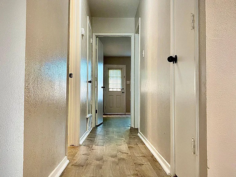 2815 Frazier Ave — Photo 11
