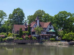 10 Shore Rd, Rye, NY 10580