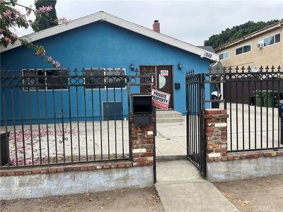 6855 Hinds Ave, North Hollywood, CA, 91605