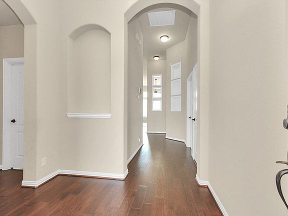 4th image of 2304 Tobarra Ln