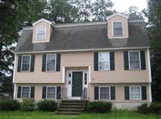 60 Chestnut Rd, Tewksbury, MA 01876
