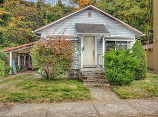 203 N Macleod Ave, Arlington, WA 98223