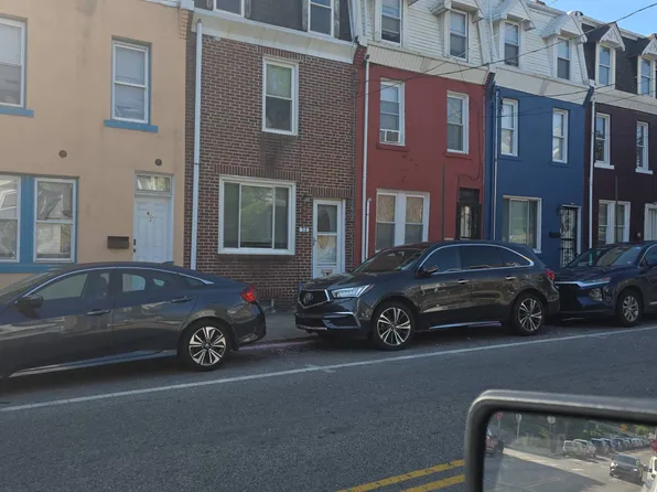 58 E Walnut Ln, Philadelphia, PA 19144