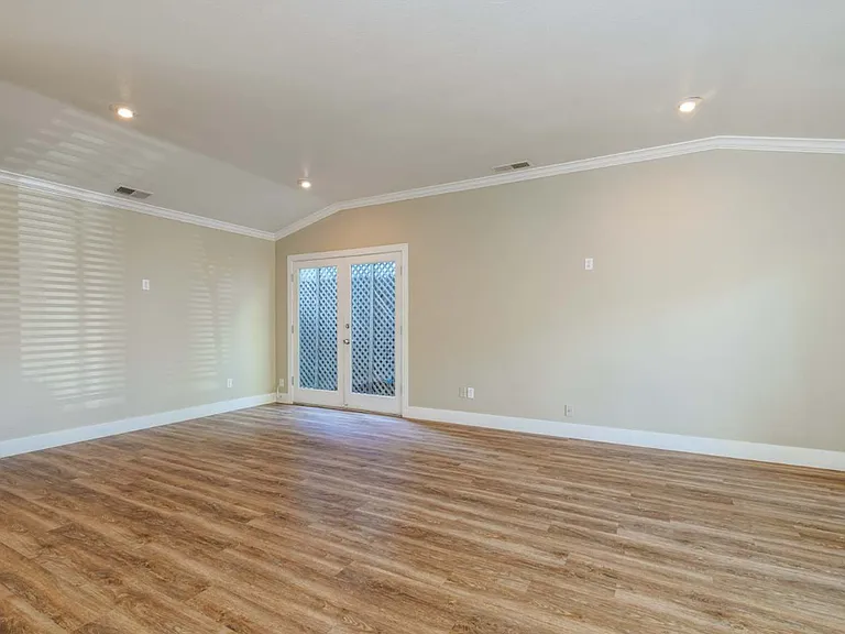 2824 Tiffany West Way — Photo 4