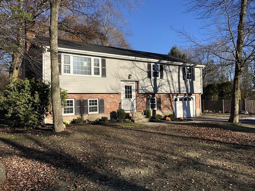 105 High St, Holliston, MA 01746 Zillow