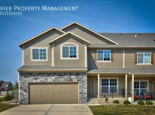 21995 W 125th Ct Building 14, Olathe, KS 66061