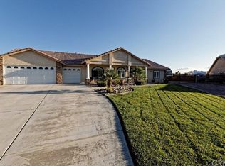 6947 Hillcrest Ct, Hesperia, CA 92345