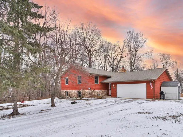 46718 Melody Ln, Garrison, MN 56450