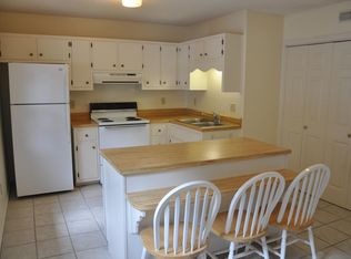 587 Love Ln APT 3, Waynesville, NC 28786