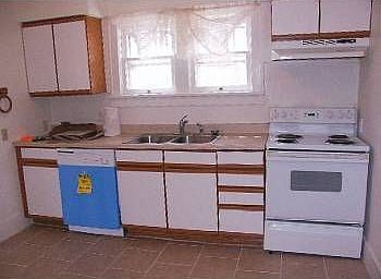 3rd image of 1433 E 5th St