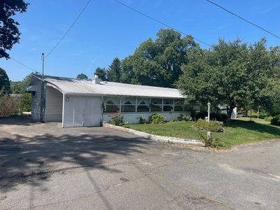 18 Riverview Cir, Brimfield, MA, 01010