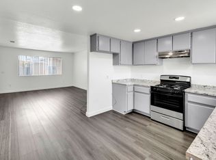 17874 Quantico Ln APT 3, Apple Valley, CA 92307