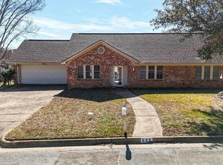 520 Elmridge Dr, Tyler, TX 75703