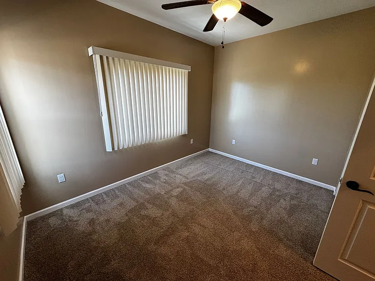 701 Star Ct — Photo 21
