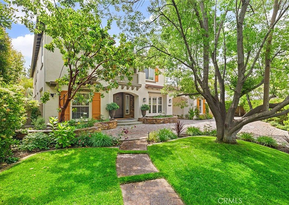 1st image of 10464 Caribou Way