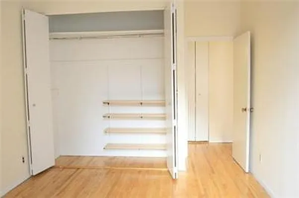 Rented by Mark David | media 19