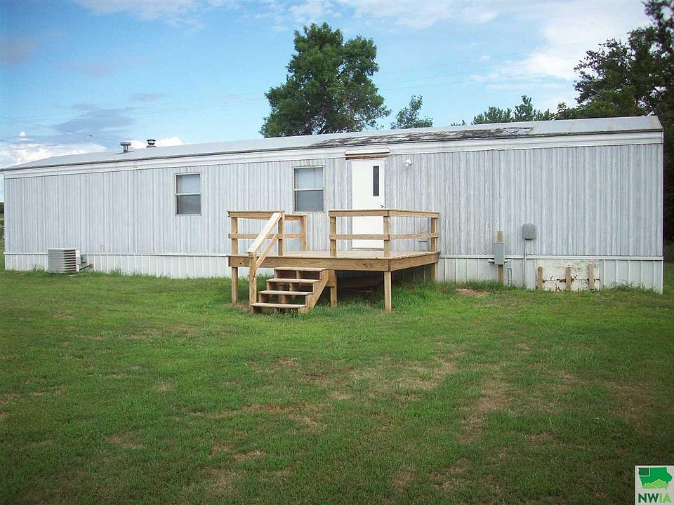 1st image of 5205 1st St