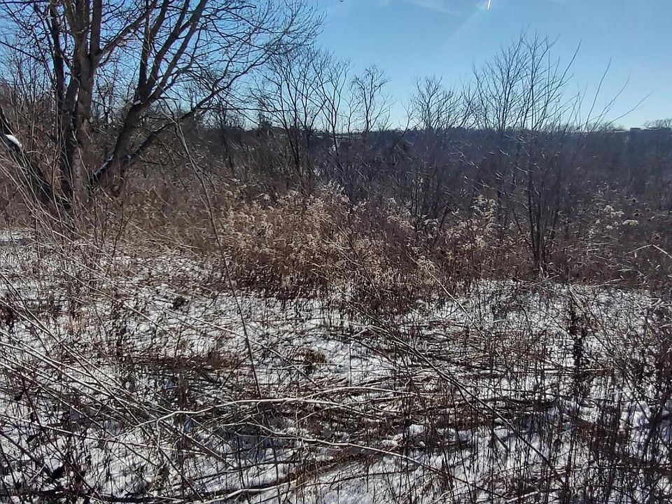 1st image of 3885 Hyw #60
