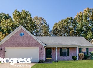 6441 Shadow Cross Ln, Horn Lake, MS 38637