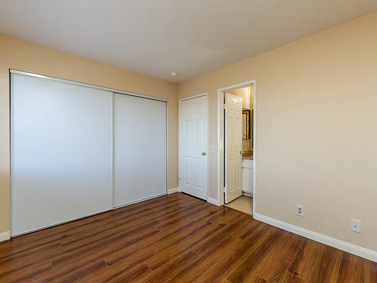 1635 Obispo Ave #D — Photo 15