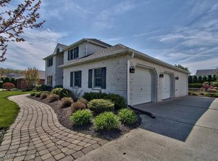 913 Greenfield Rd #L-62, Moscow, PA 18444