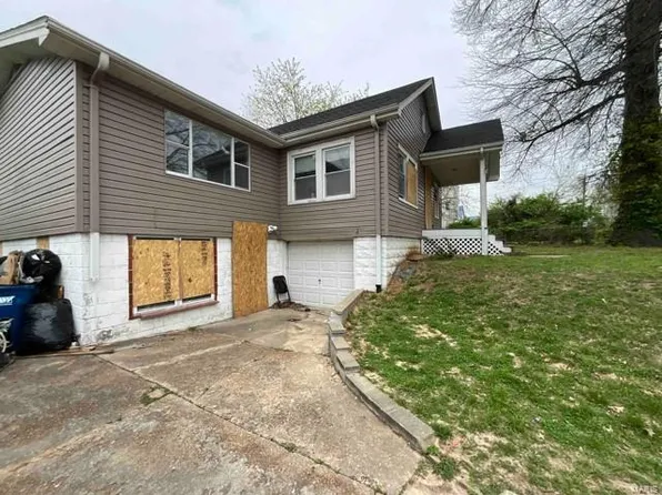419 Thrift Ave, Saint Louis, MO 63137