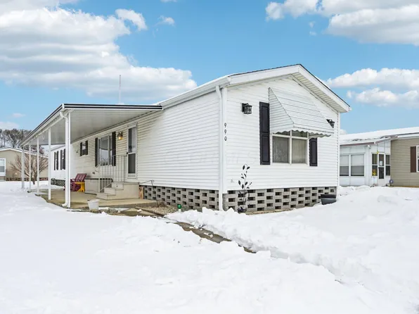 990 Jerry Lee Dr, Columbus, OH 43207