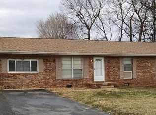 533 Pinewood Cir, Fort Oglethorpe, GA 30742