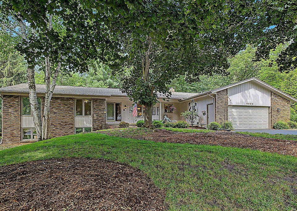1st image of 6680 Gleneagles Dr SE