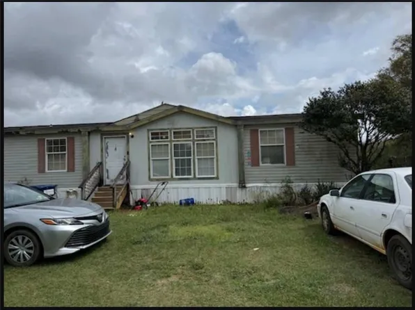 8593 Erin Dr, Grand Bay, AL 36541