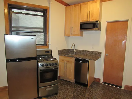 Rented by Majesty Management | media 31