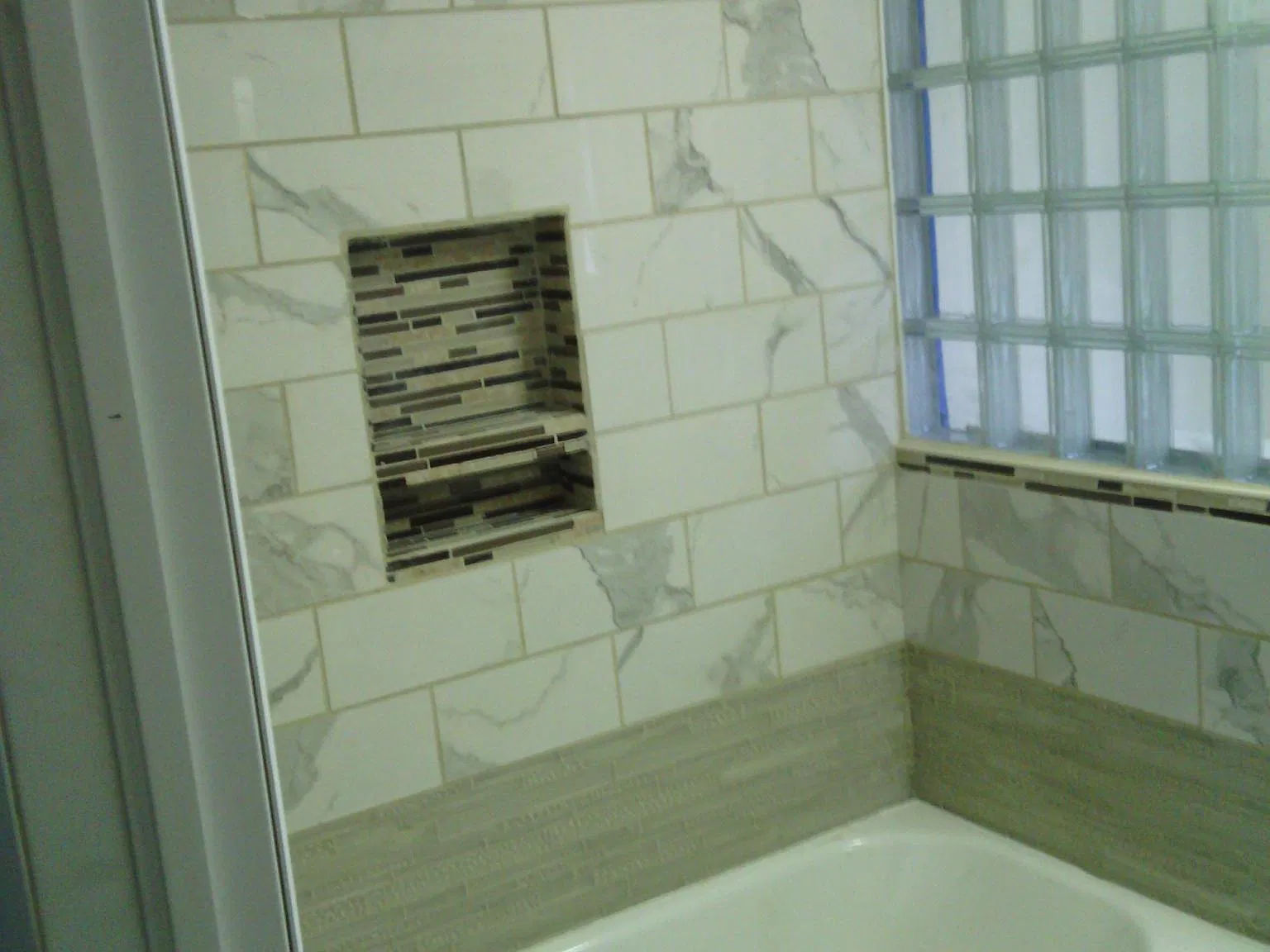 2 bed, 600 sqft, $2,200 — Photo 4