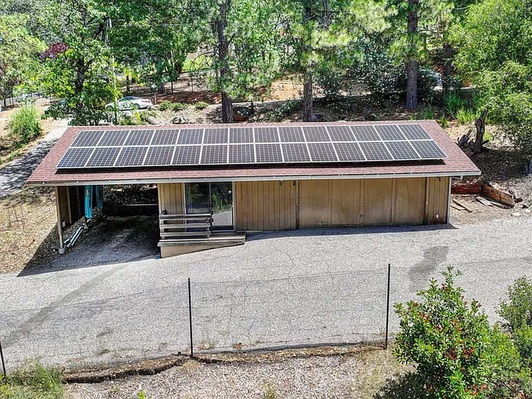 16832 Alice Way — Photo 30