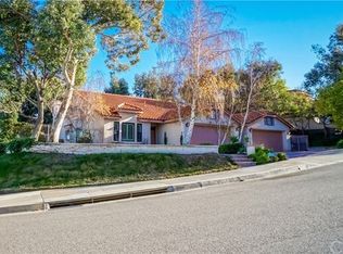 25156 Sagecrest Cir, Newhall, CA 91381