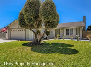 496 Pearl St, Upland, CA 91786