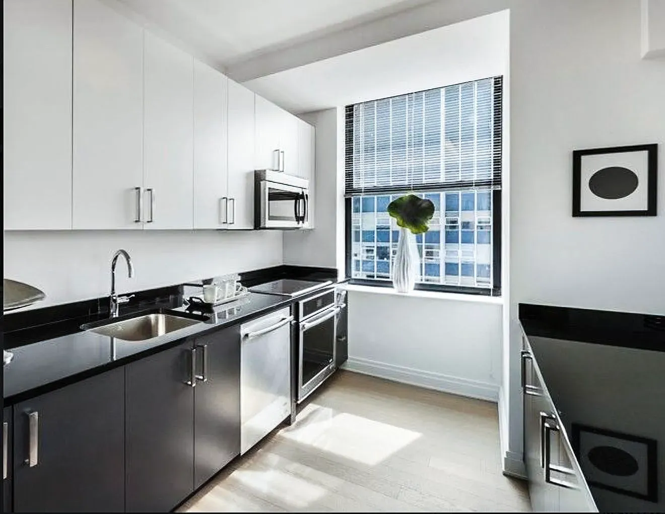 70 Pine Street — Photo 2