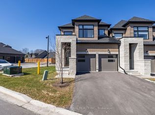 2 Lois Torrance Trl, Uxbridge, ON