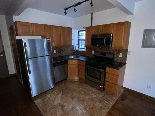 529 83rd St #C, Brooklyn, NY 11209