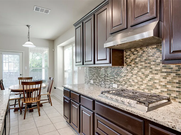 4211 Oldenburg Ln — Photo 20