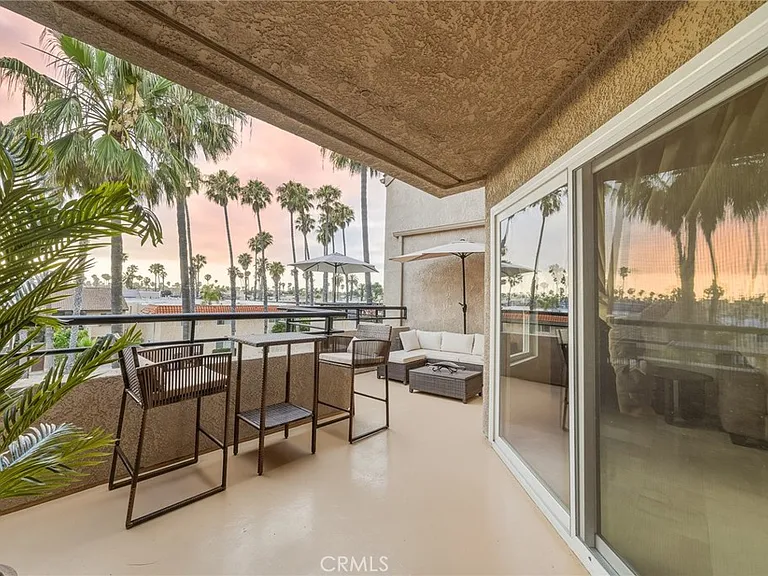 1200 Pacific Coast Hwy #327 — Photo 22