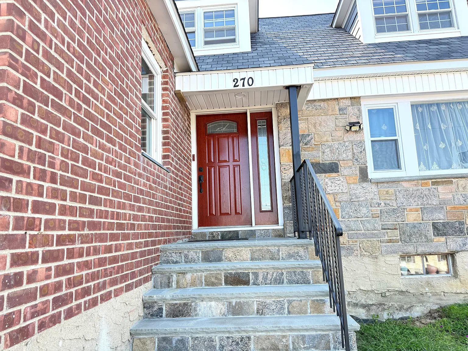2 bed, 870 sqft, $3,000 — Photo 1