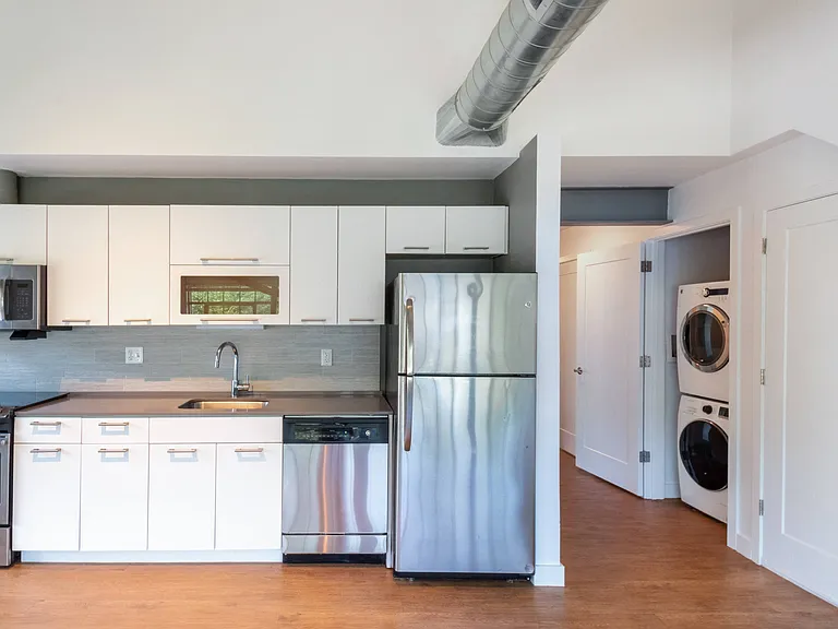 Ames Shovel Works Apartments — Photo 10