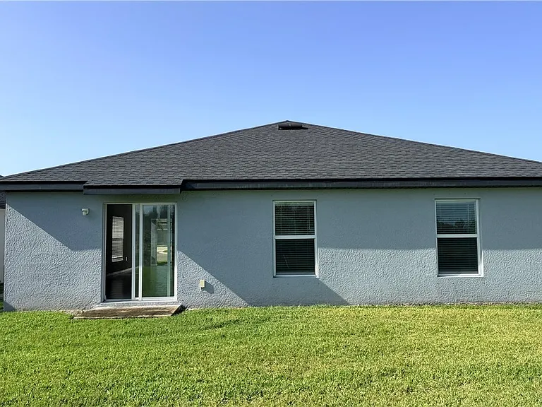 4007 San Clemente Ct — Photo 3