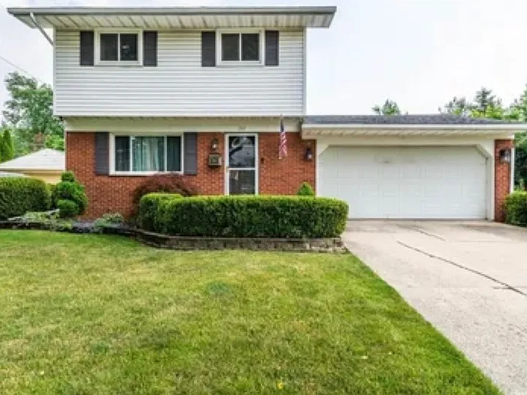 192 Wallace Dr — Photo 7