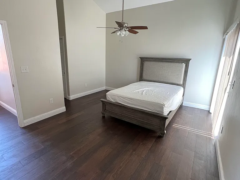3501 Bernard St — Photo 12