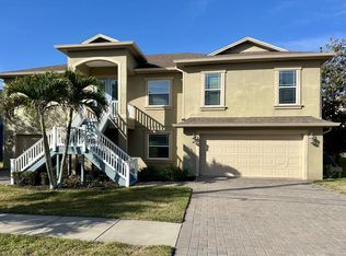 1509 Riverside Dr, Tarpon Springs, FL 34689